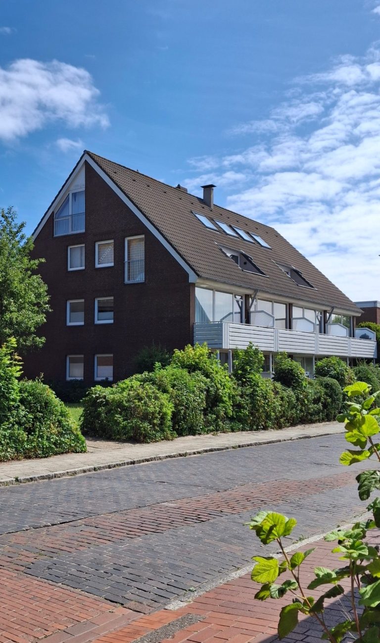 Blick auf die Ferienwohnung Strandleben Barkhausenstraße Ecke Gartenstraße auf Langeoog Gebäudeansicht der Ferienwohnung Strandleben Barkhausenstraße Ecke Gartenstraße Langeoog