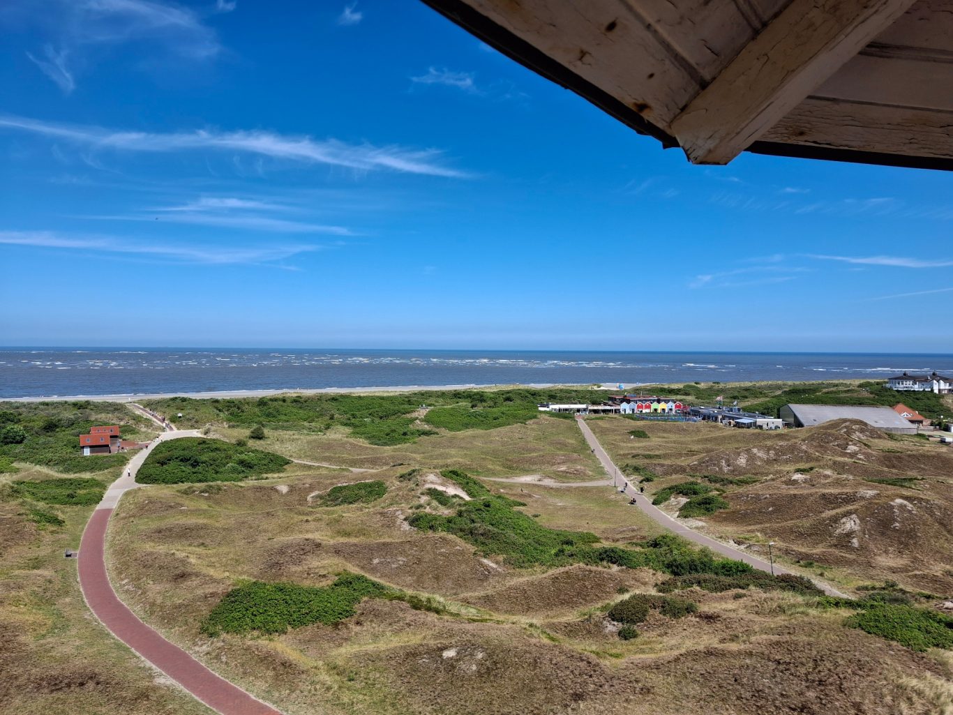 Der Aufstieg auf den Wassertum lohnt sich. 360° Rundumblick über Langeoog Der Blick von oben